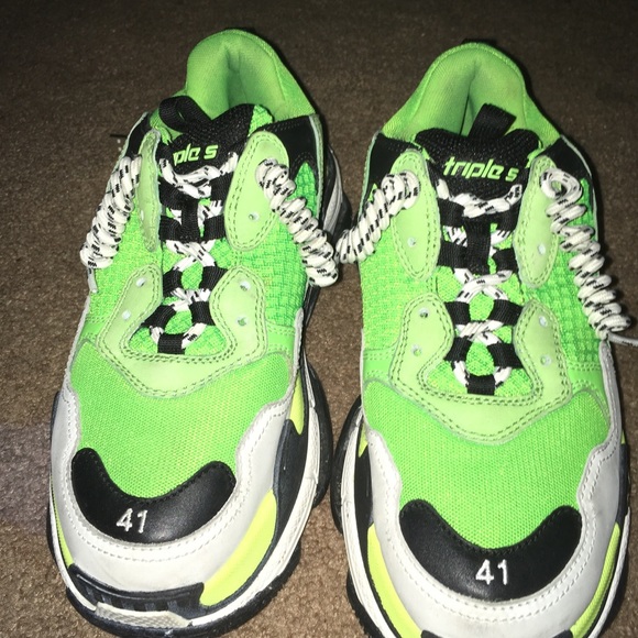 balenciaga triple s green white